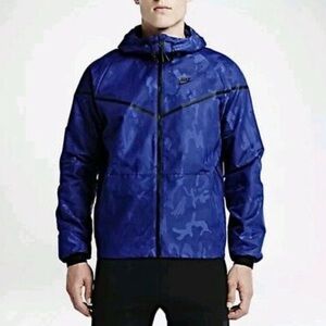 NWOT Nike Tech Men's Windrunner Hoodie Camo Blue